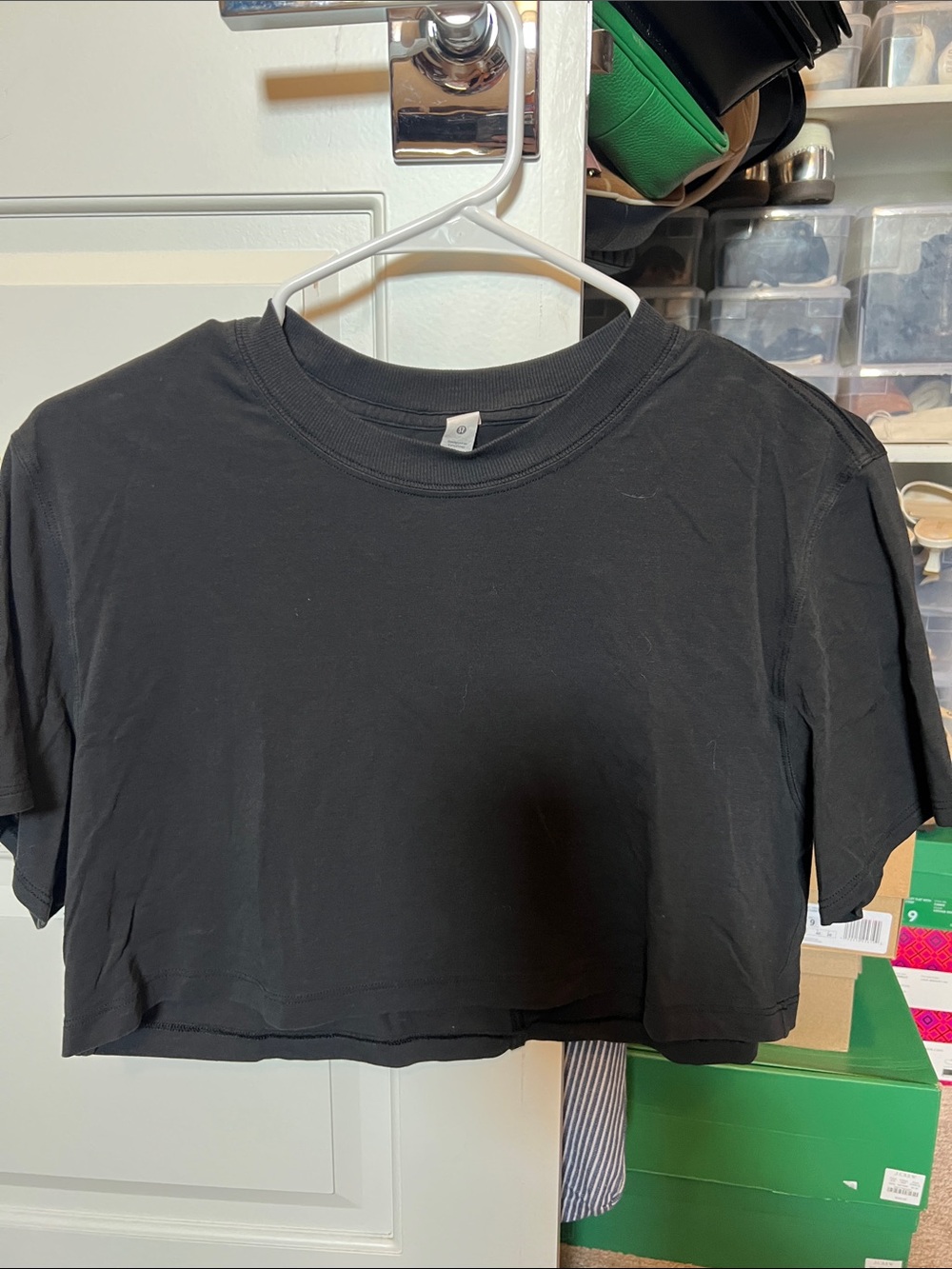 Lululemon Black Cropped Crewneck Tee